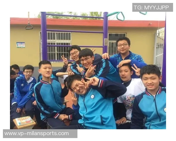 追忆曹新指导的奉献与热爱青年队的未来因您而光辉